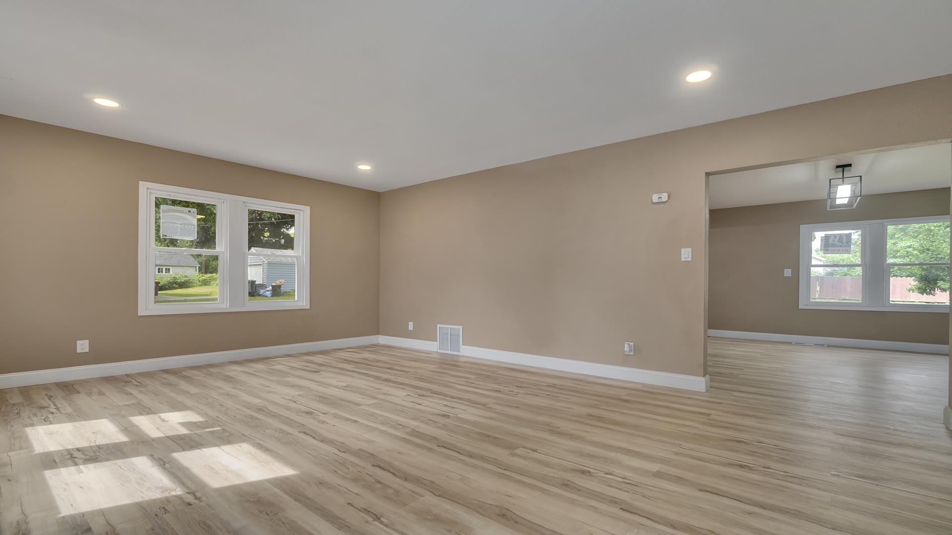 3308 California Road Rockford, IL 61108 - Photo 3 of 29