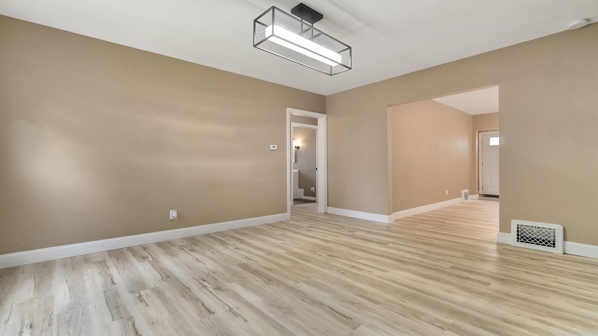 3308 California Road Rockford, IL 61108 - Photo 8 of 29