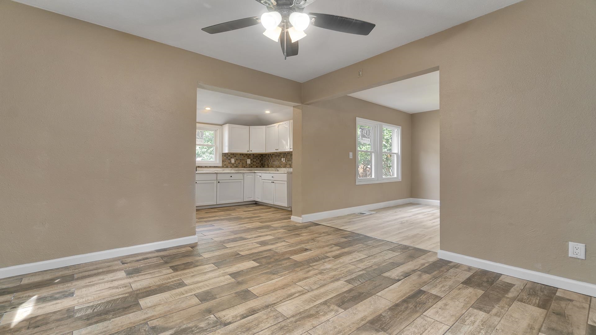 3308 California Road Rockford, IL 61108 - Photo 10 of 29