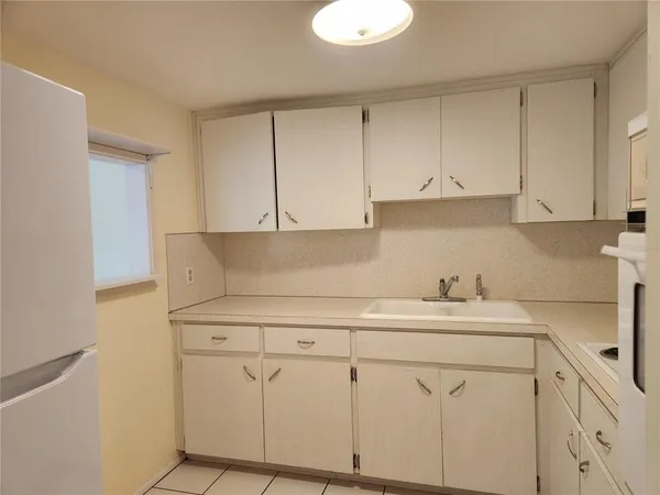 $1,275 | 2457 Ecuadorian Way, Unit 69, Clearwater, FL 33763