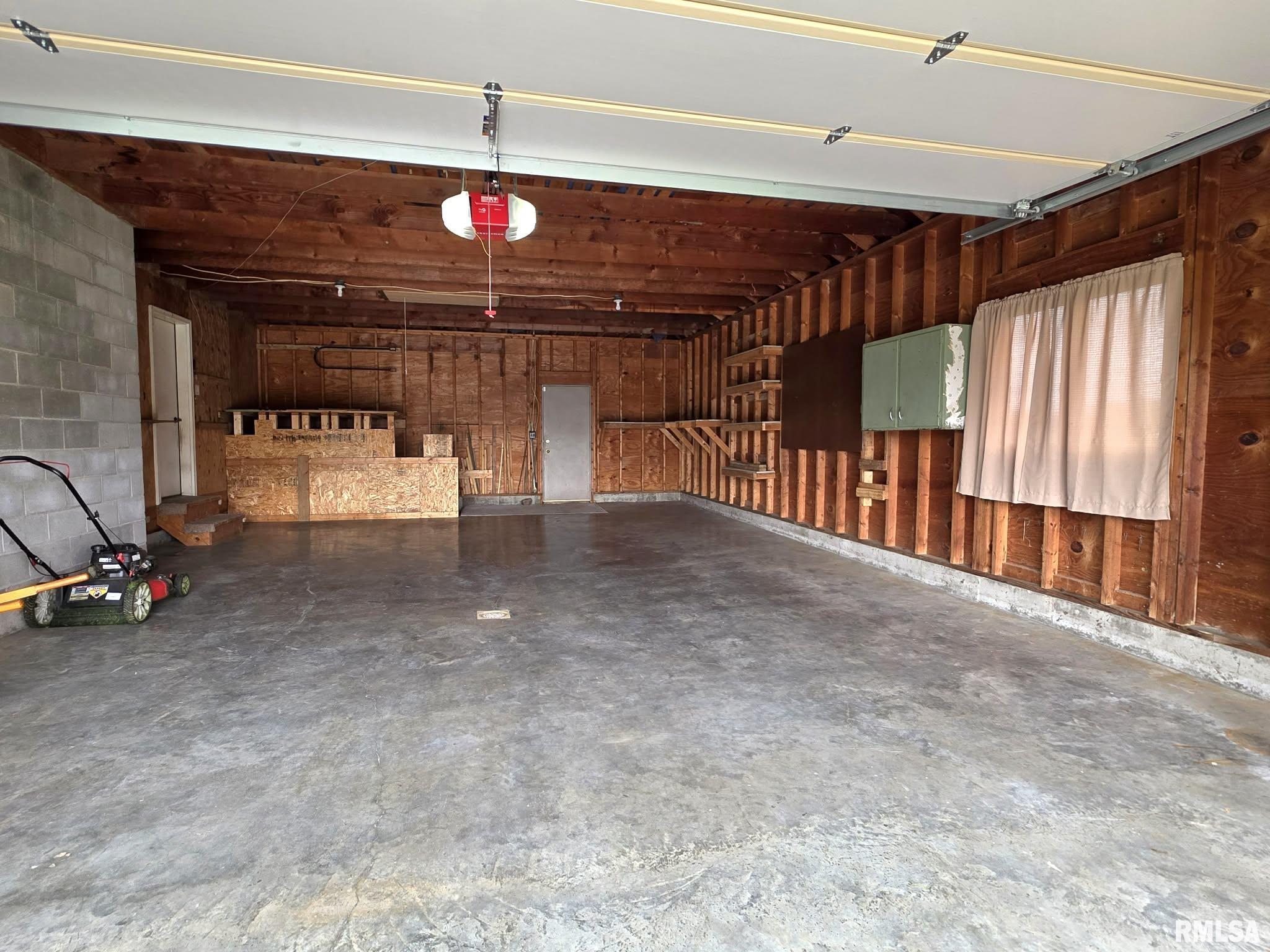 3226 East Tower Road Quincy, IL 62305 - Photo 29 of 32