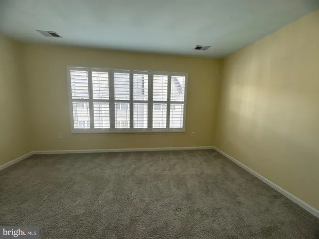 $3,800 | 136 Cameron Station Boulevard, Alexandria, VA 22304