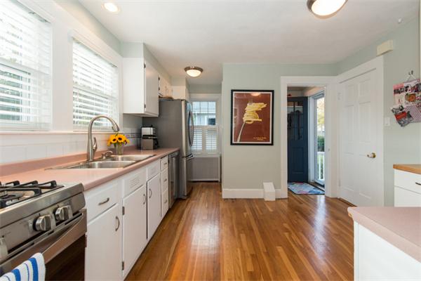 49 Sunset Road Arlington, MA 02474 - Photo 11 of 24 Gallery Image 11