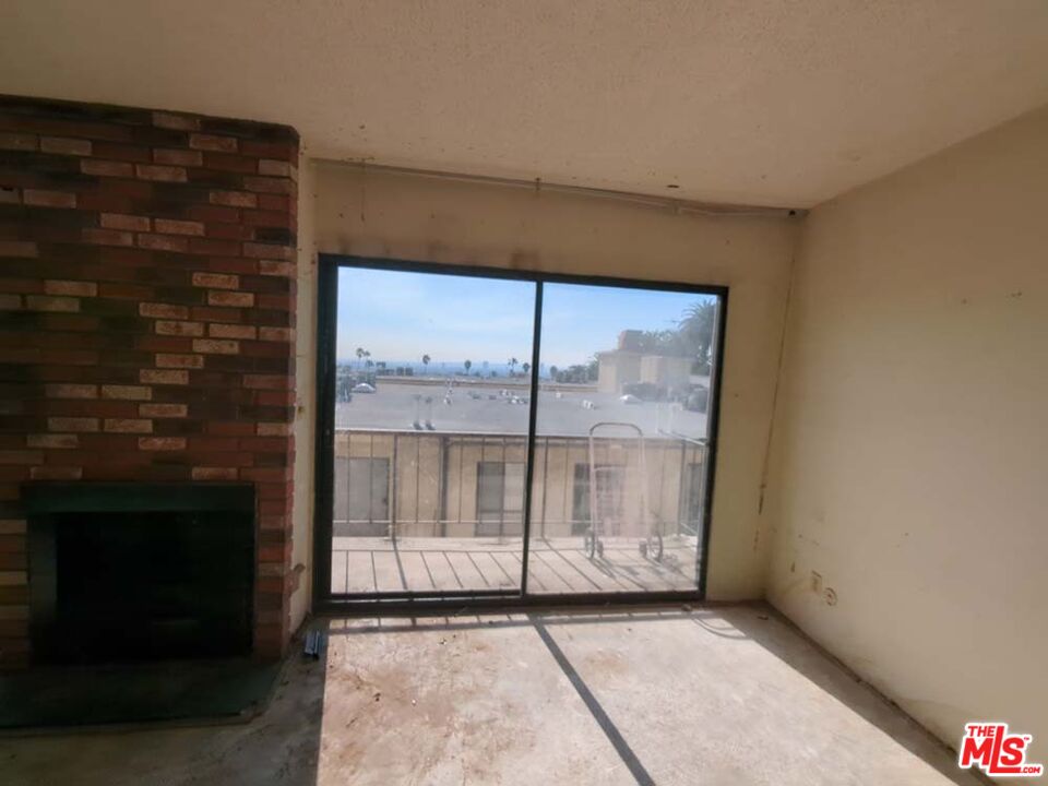 7300 Franklin Avenue, Unit 652 Los Angeles, CA 90046 - Photo 13 of 22