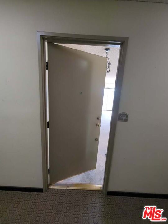 7300 Franklin Avenue, Unit 652 Los Angeles, CA 90046 - Photo 3 of 22