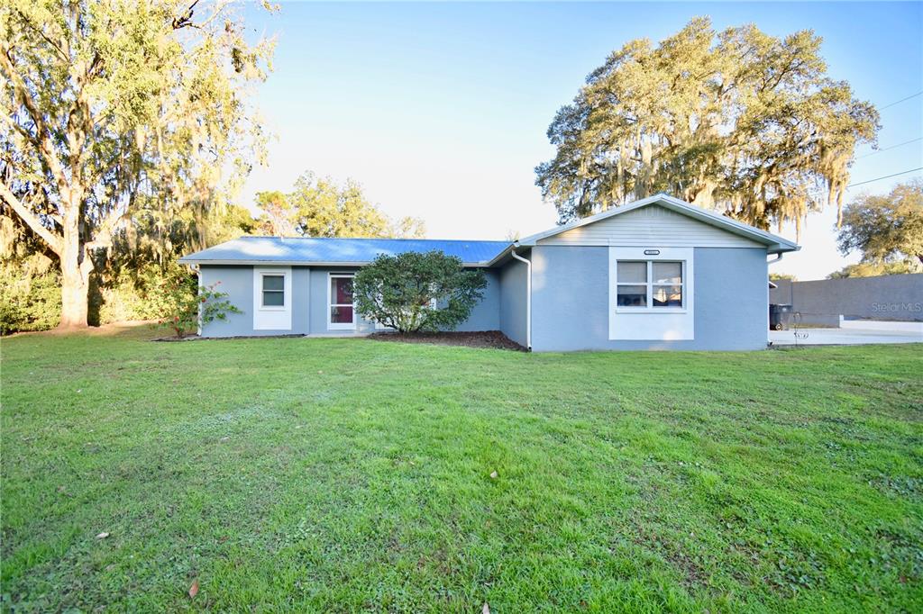 2911 North Valrico Road Seffner, FL 33584 - Photo 1 of 1