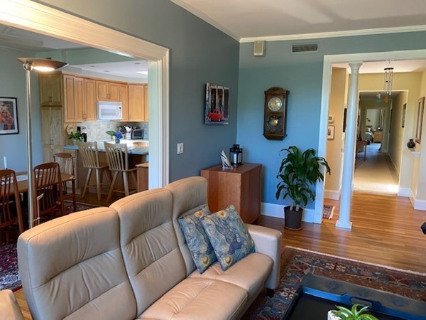 30 Dean Road, Unit D3 Brookline, MA 02445 - Photo 5 of 33