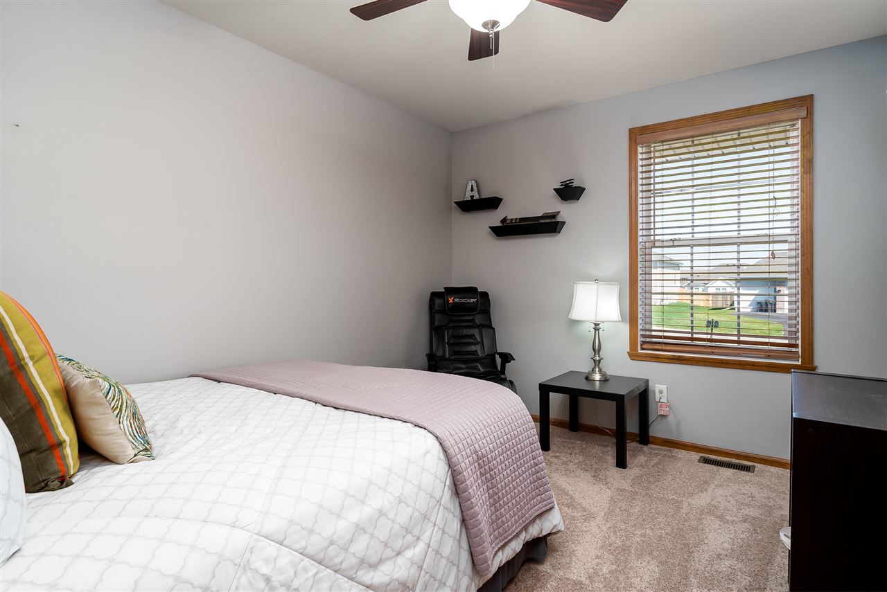 616 Ballymore Road Roscoe, IL 61073 - Photo 13 of 23 Gallery Image 13
