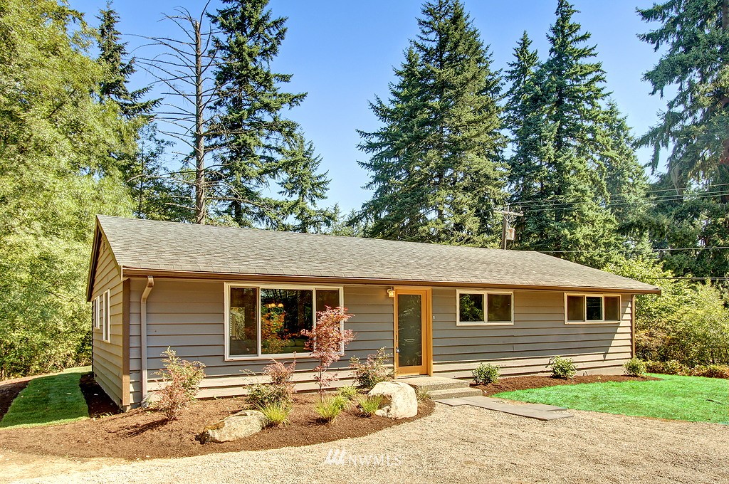 15804 3rd Avenue Southeast Bothell, WA 98012 - Photo 2 of 18