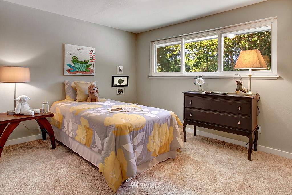 15804 3rd Avenue Southeast Bothell, WA 98012 - Photo 12 of 18