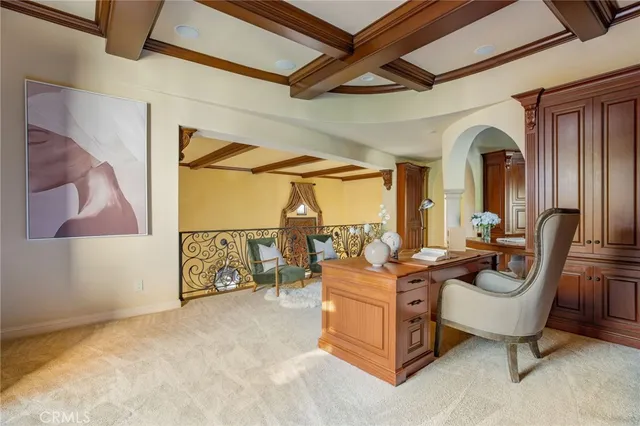 a house view with garden space