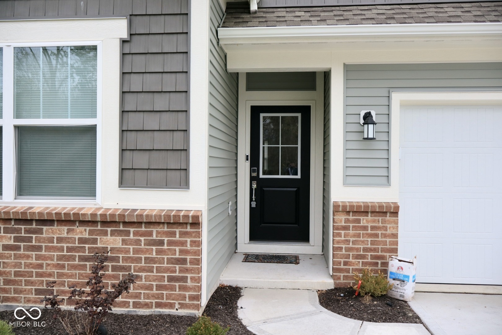 9442 Larson Drive Pendleton, IN 46064 - Photo 4 of 36 Gallery Image 4