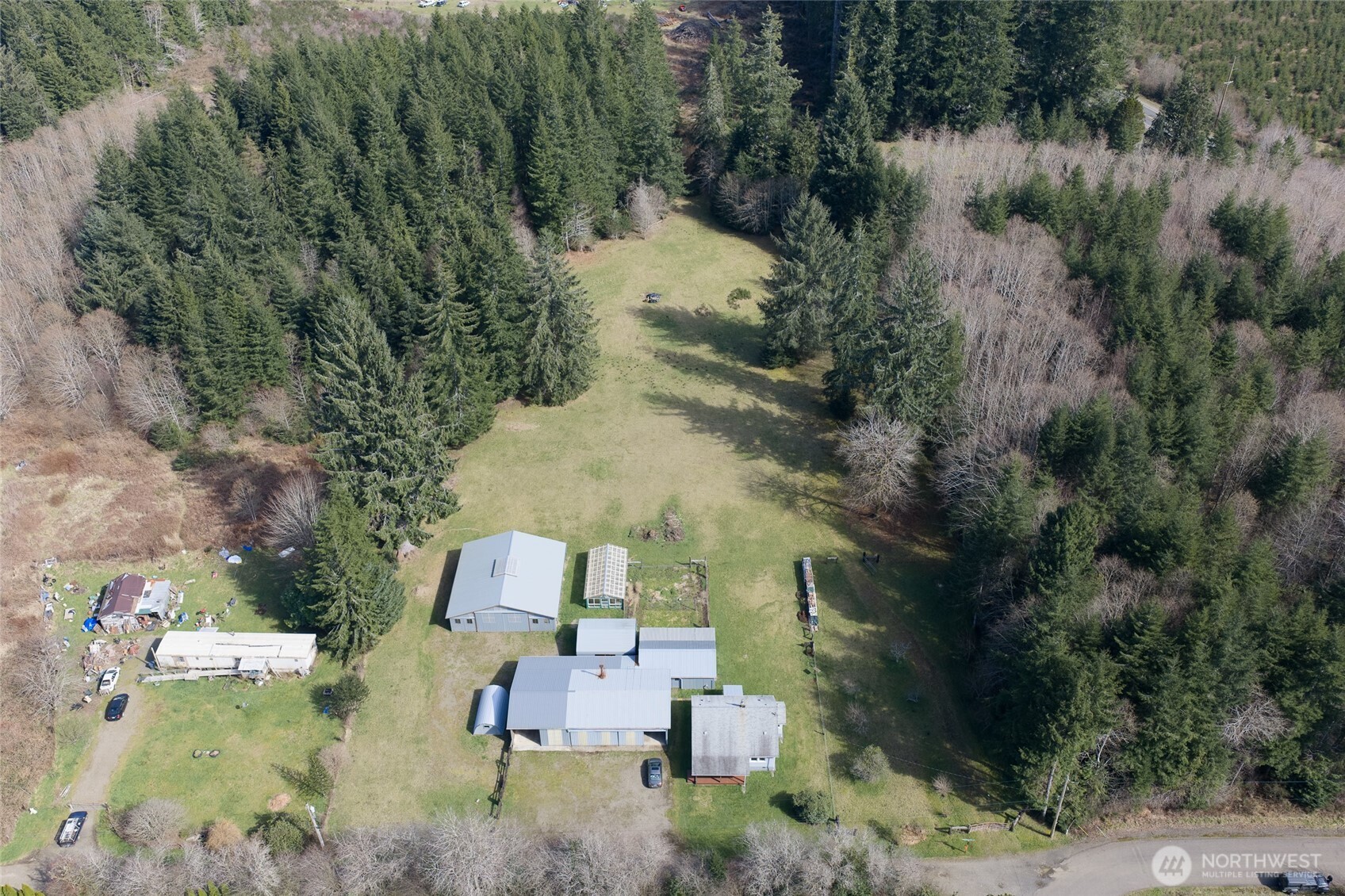 2 Groseclose Lane Humptulips, WA 98552 - Photo 5 of 35