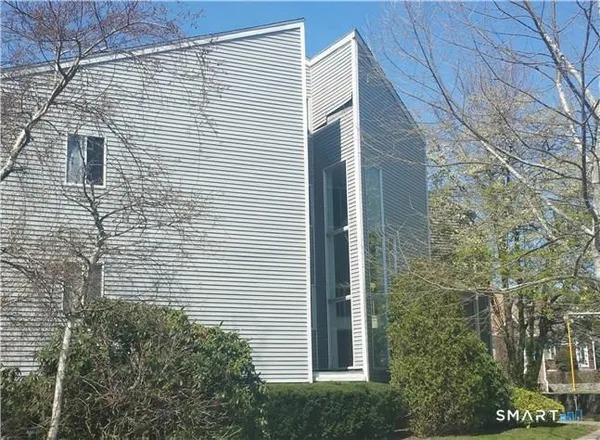 $1,700 | 1455 Madison Avenue, Bridgeport, CT 06606