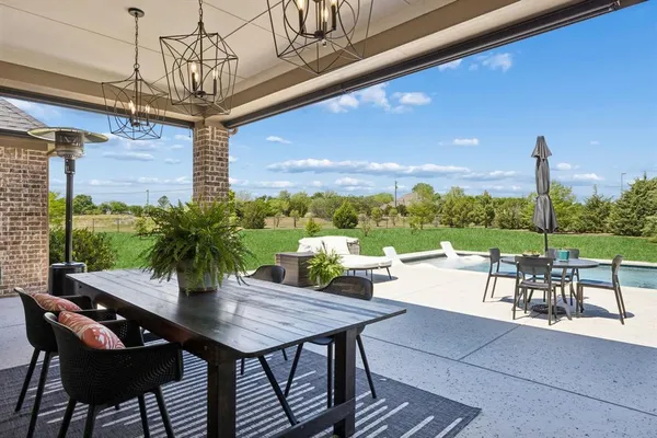 $1,299,900 | 313 Strain Lane, Lucas, TX 75002