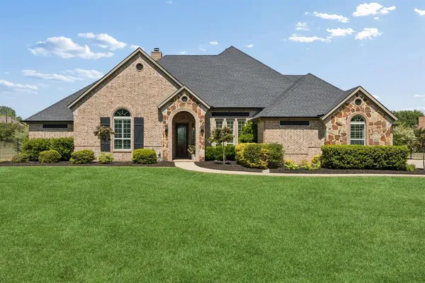 $1,299,900 | 313 Strain Lane, Lucas, TX 75002