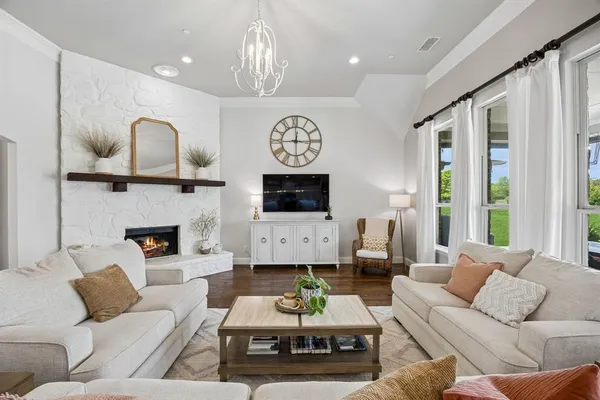 $1,299,900 | 313 Strain Lane, Lucas, TX 75002