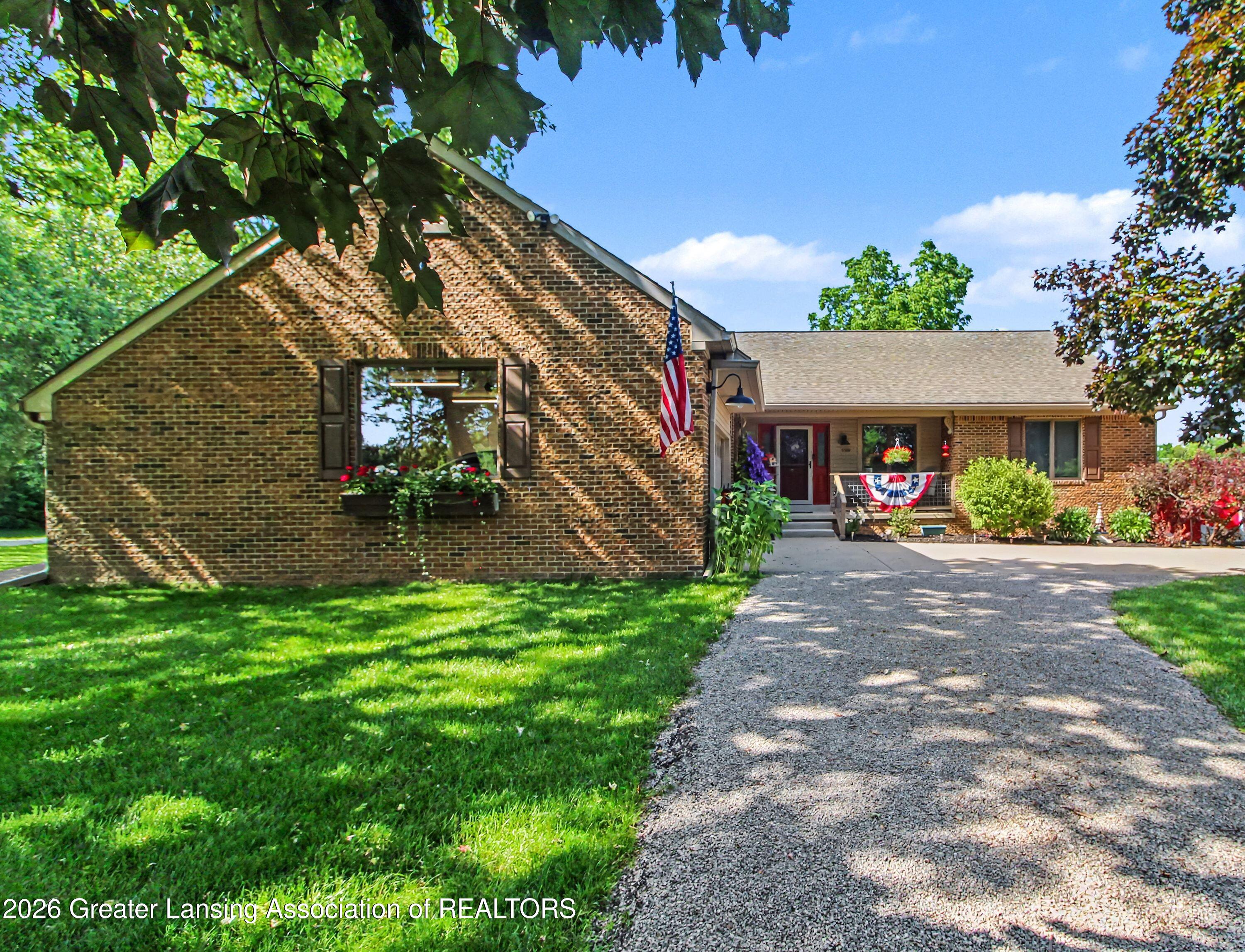 5589 North Territorial Road Ann Arbor, MI 48105 - Photo 1 of 29 Front