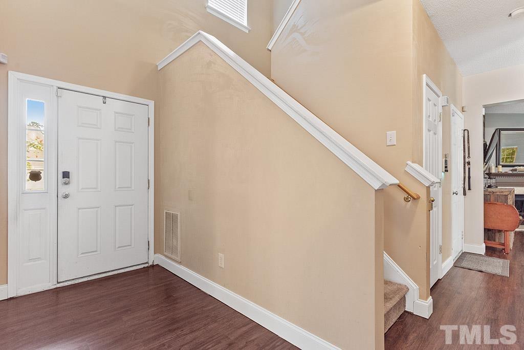 5436 Seaspray Lane Raleigh, NC 27610 - Photo 3 of 25
