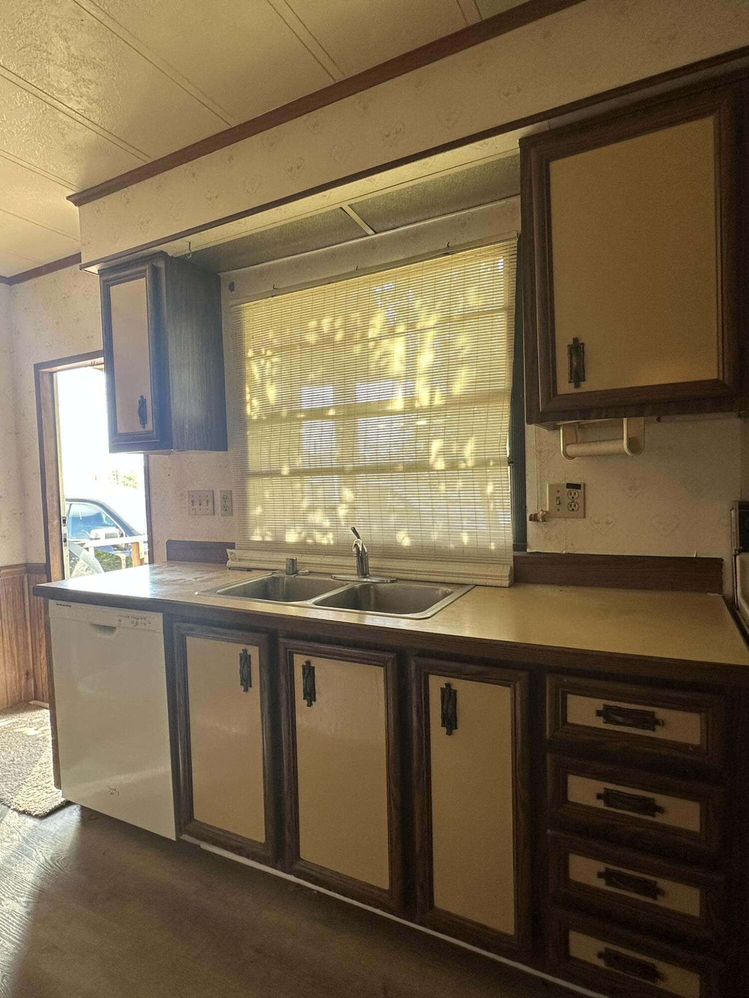 2444 Tobacco Road Hephzibah, GA 30815 - Photo 14 of 27 Kitchen