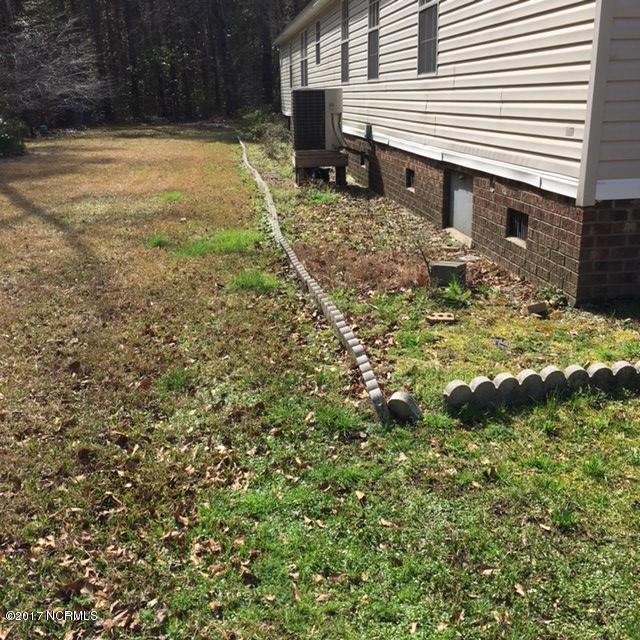 4243 Elm Grove Road Kinston, NC 28504 - Photo 17 of 18 4243 Elm GroveIMG_5119