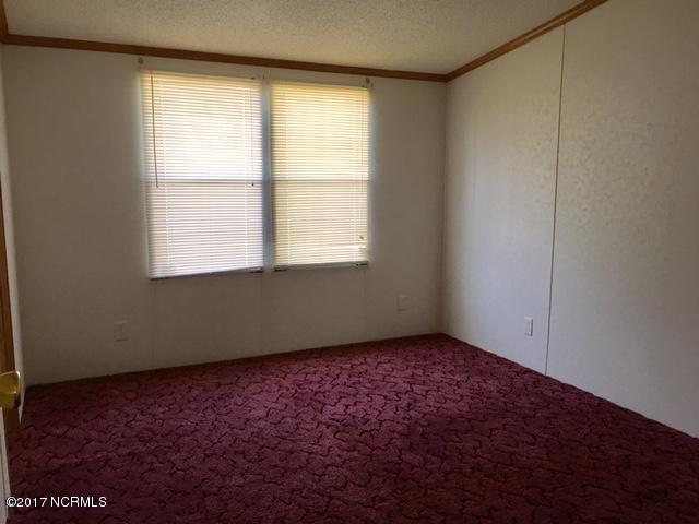 4243 Elm Grove Road Kinston, NC 28504 - Photo 6 of 18 4243 Elm Grove bedroom01