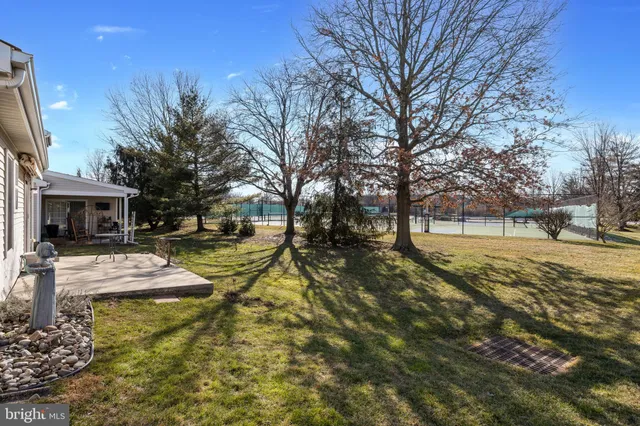 $400,000 | 404 Aster Place, Mount Laurel, NJ 08054