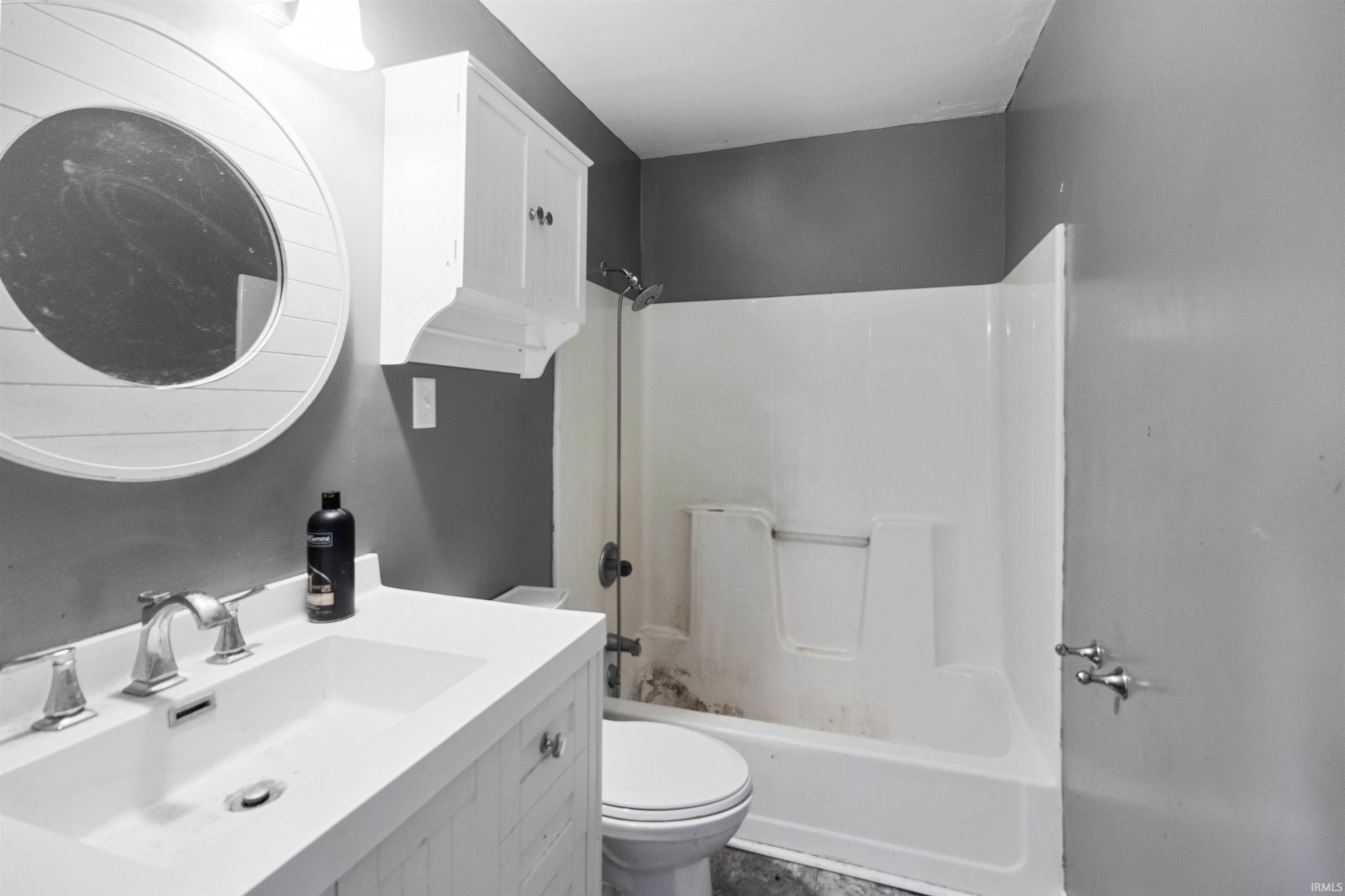 258 South Hendricks Street Andrews, IN 46702 - Photo 13 of 28