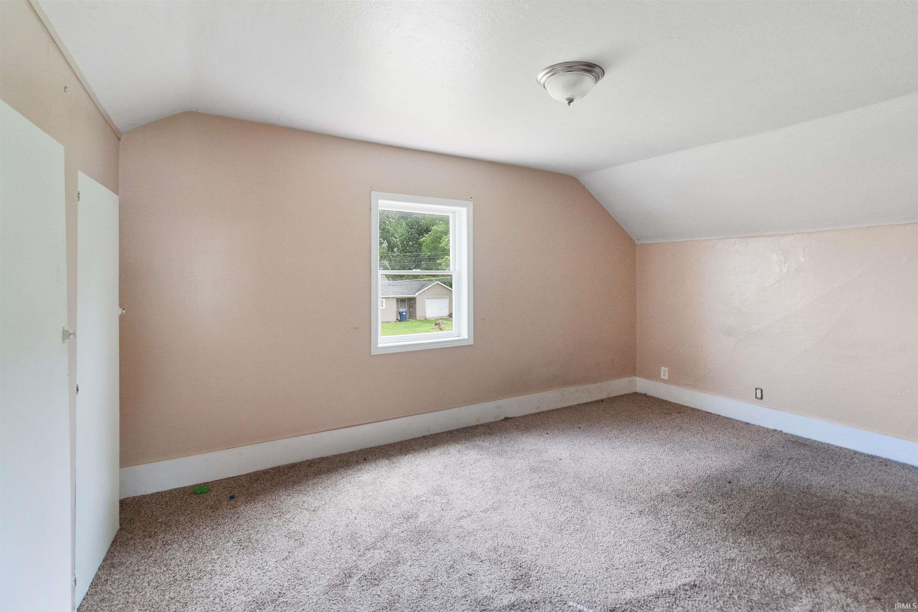 258 South Hendricks Street Andrews, IN 46702 - Photo 20 of 28