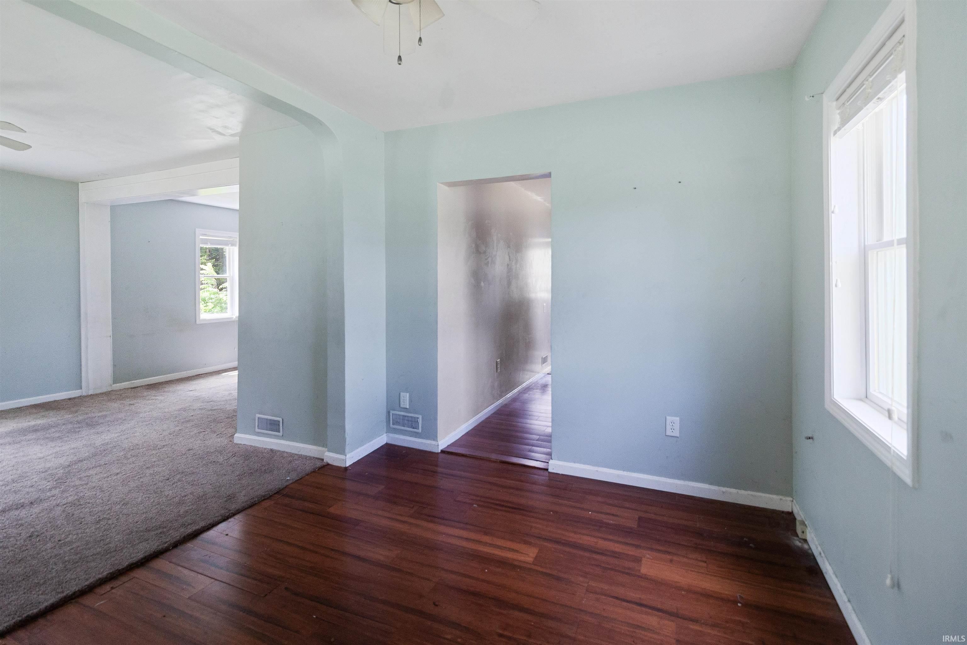 258 South Hendricks Street Andrews, IN 46702 - Photo 9 of 28