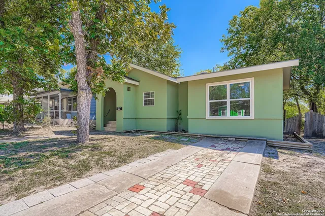 $215,000 | 122 Adrian Drive, San Antonio, TX 78213