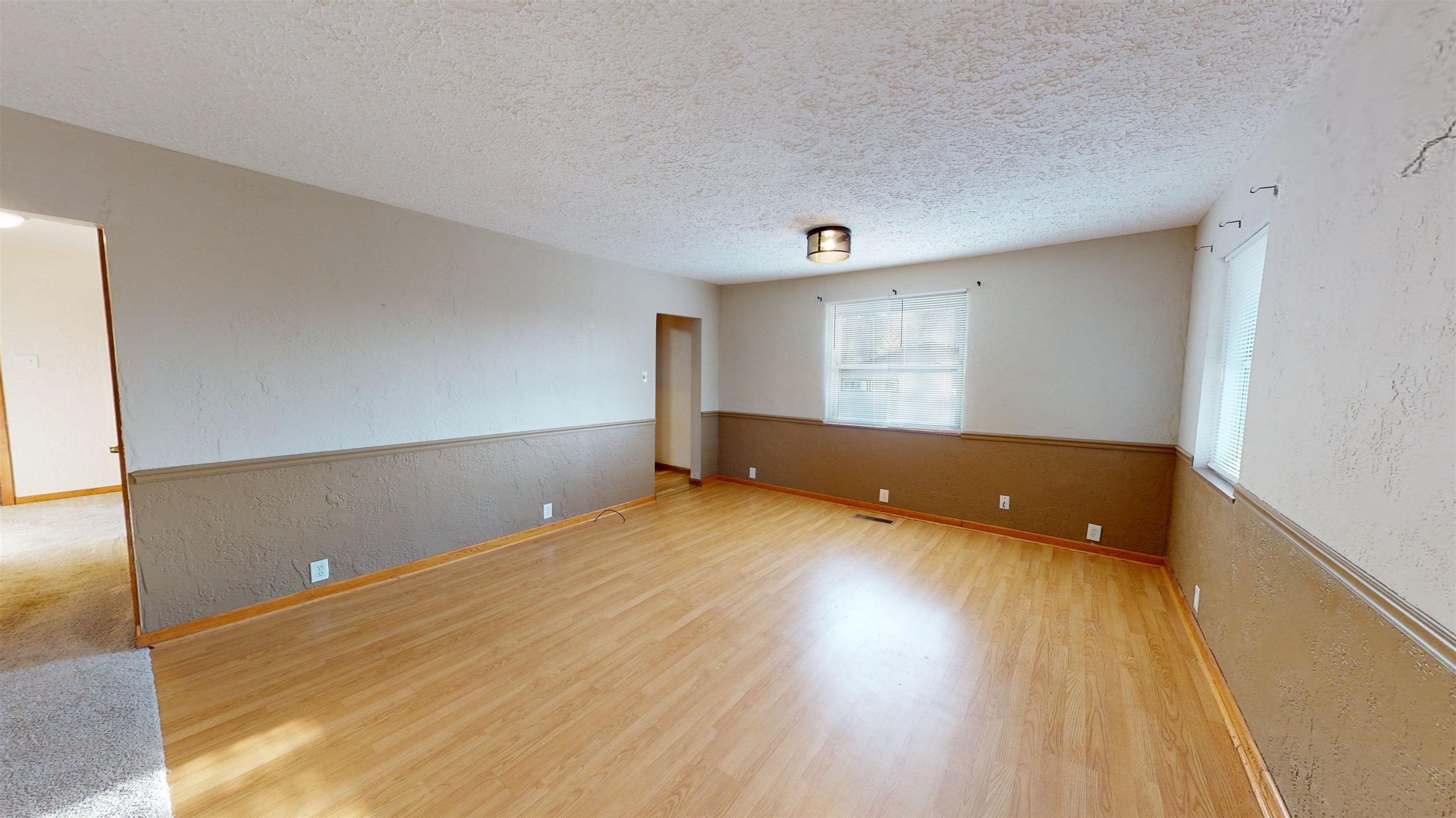 5689 Ohio River Road Huntington, WV 25702 - Photo 9 of 23 Gallery Image 9