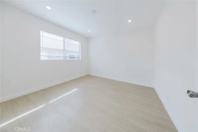 $3,000 | 620 South Lake Street, Unit 203, Burbank, CA 91502