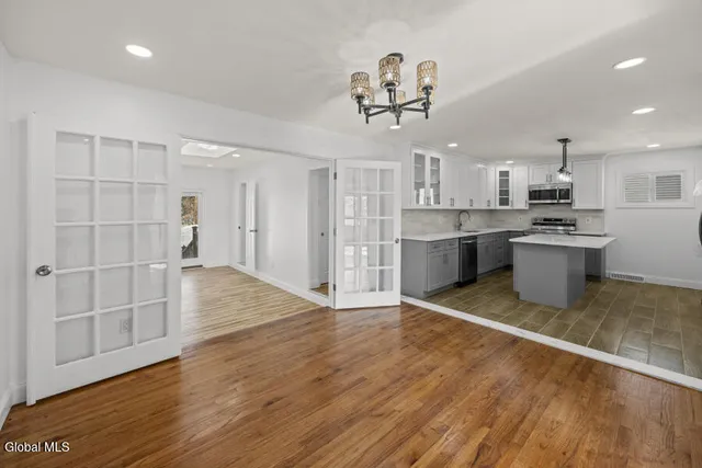 $549,000 | 22 Verdi Boulevard, Colonie, NY 12110