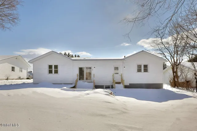 $569,000 | 22 Verdi Boulevard, Colonie, NY 12110