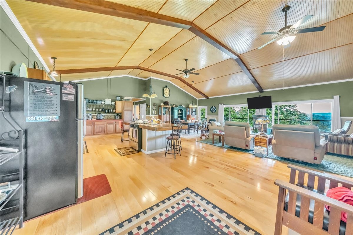 5688 Burkett Chapel Road Gruetli Laager, TN 37339 - Photo 4 of 73