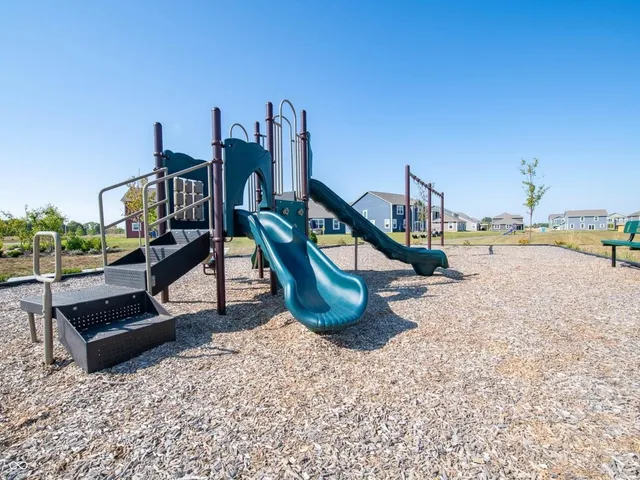 $259,900 | 1420 Aster Drive, Shelbyville, IN 46176