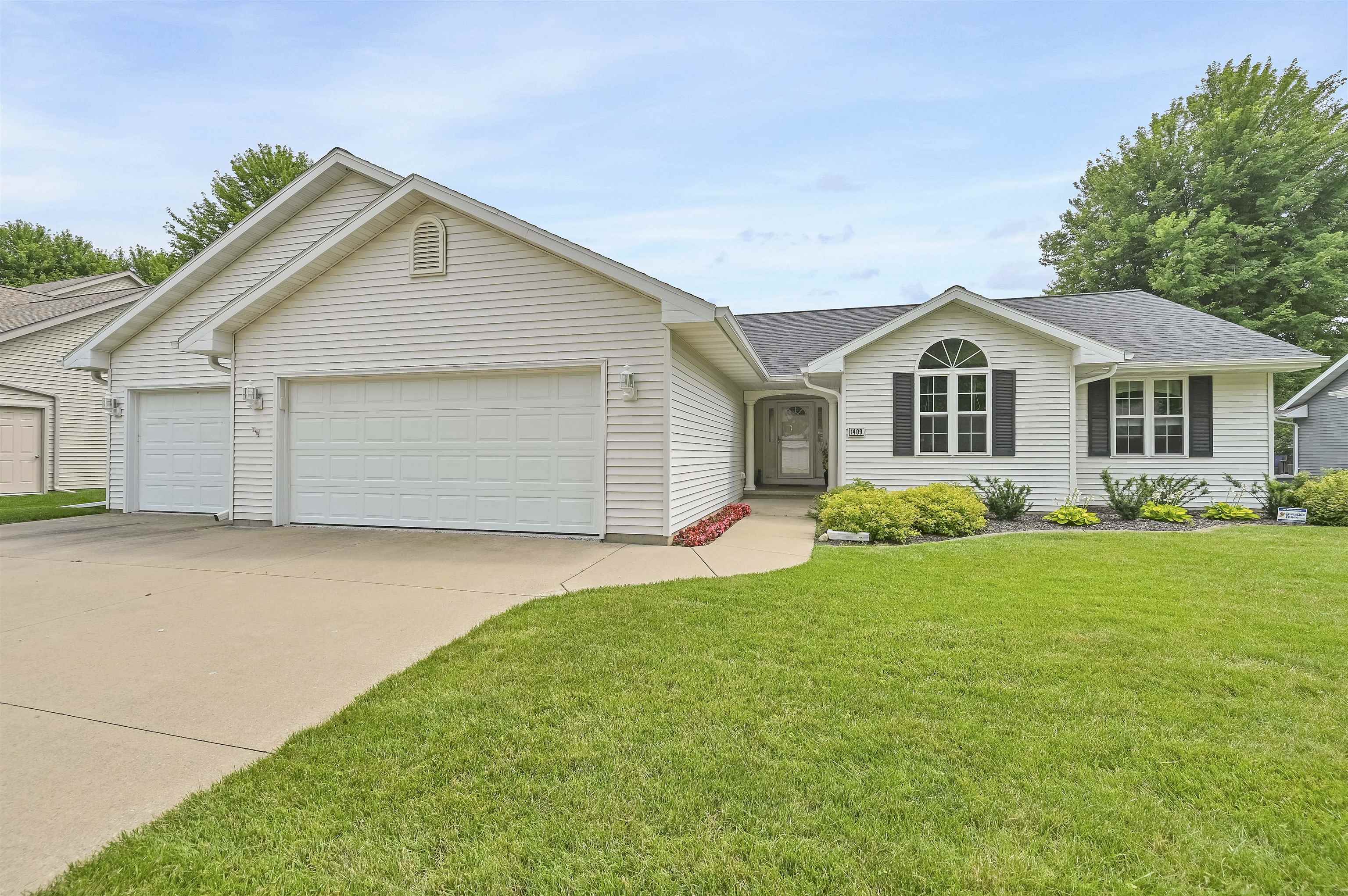 1409 East Keystone Lane Appleton, WI 54913 - Photo 1 of 1 Gallery Image 1