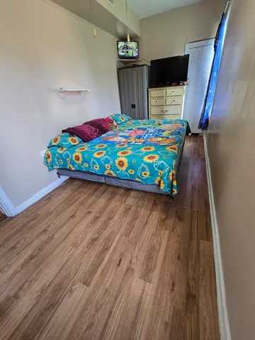 $239,900 | 6805 South Wood Street, Chicago, IL 60636