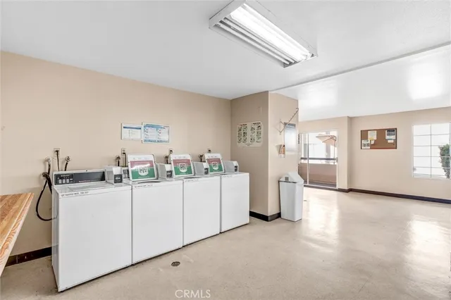 an empty room with window