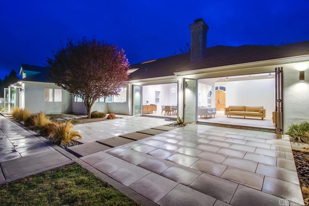 4124 Stonebridge Lane Rancho Santa Fe, CA 92091 - Photo 3 of 31