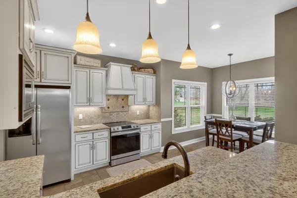 $654,900 | 103 Bloomsbury Drive, Portland, TN 37148