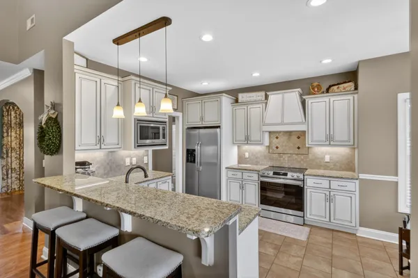 $654,900 | 103 Bloomsbury Drive, Portland, TN 37148
