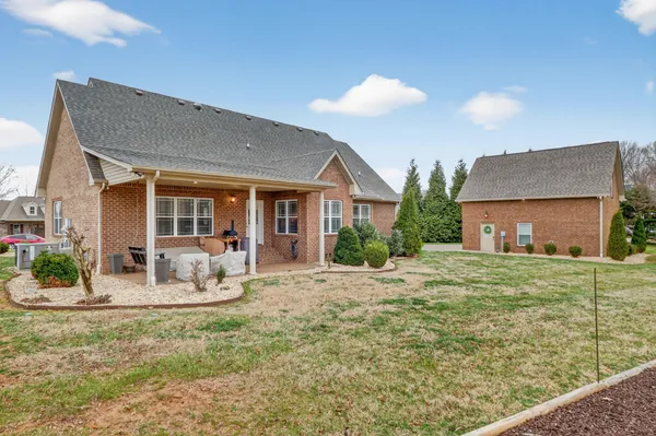 $654,900 | 103 Bloomsbury Drive, Portland, TN 37148