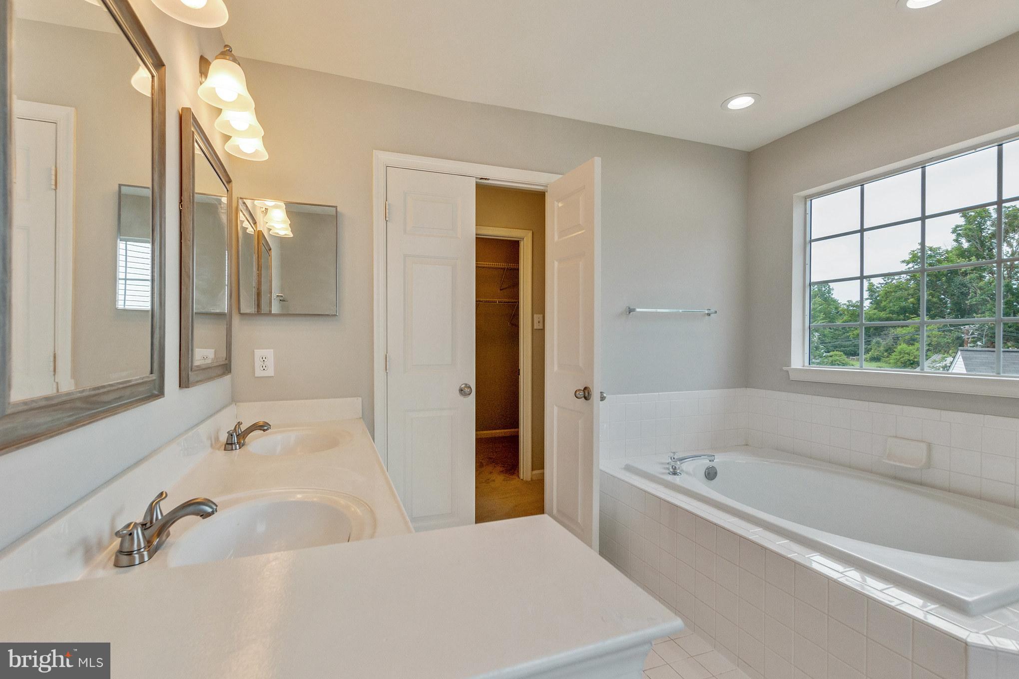 12929 Summit Ridge Terrace Germantown, MD 20874 - Photo 12 of 25 Master Bath w/double vanity