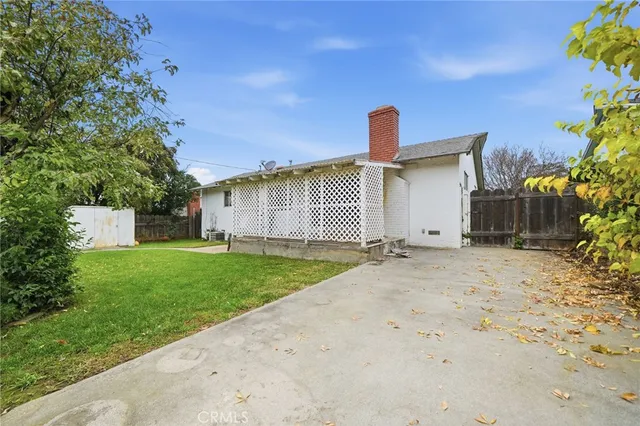 $229,000 | 228 Encinal Drive, Red Bluff, CA 96080