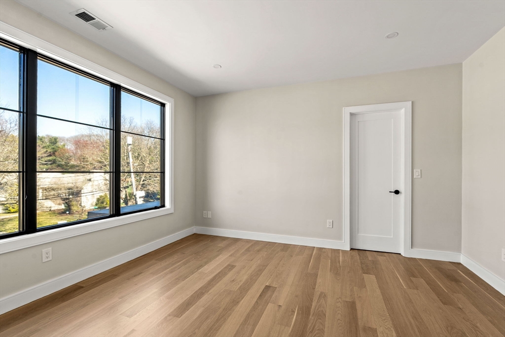 93 Sevland Road Newton, MA 02459 - Photo 17 of 42