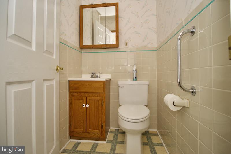 18 North Springview Drive Dover, DE 19901 - Photo 25 of 53