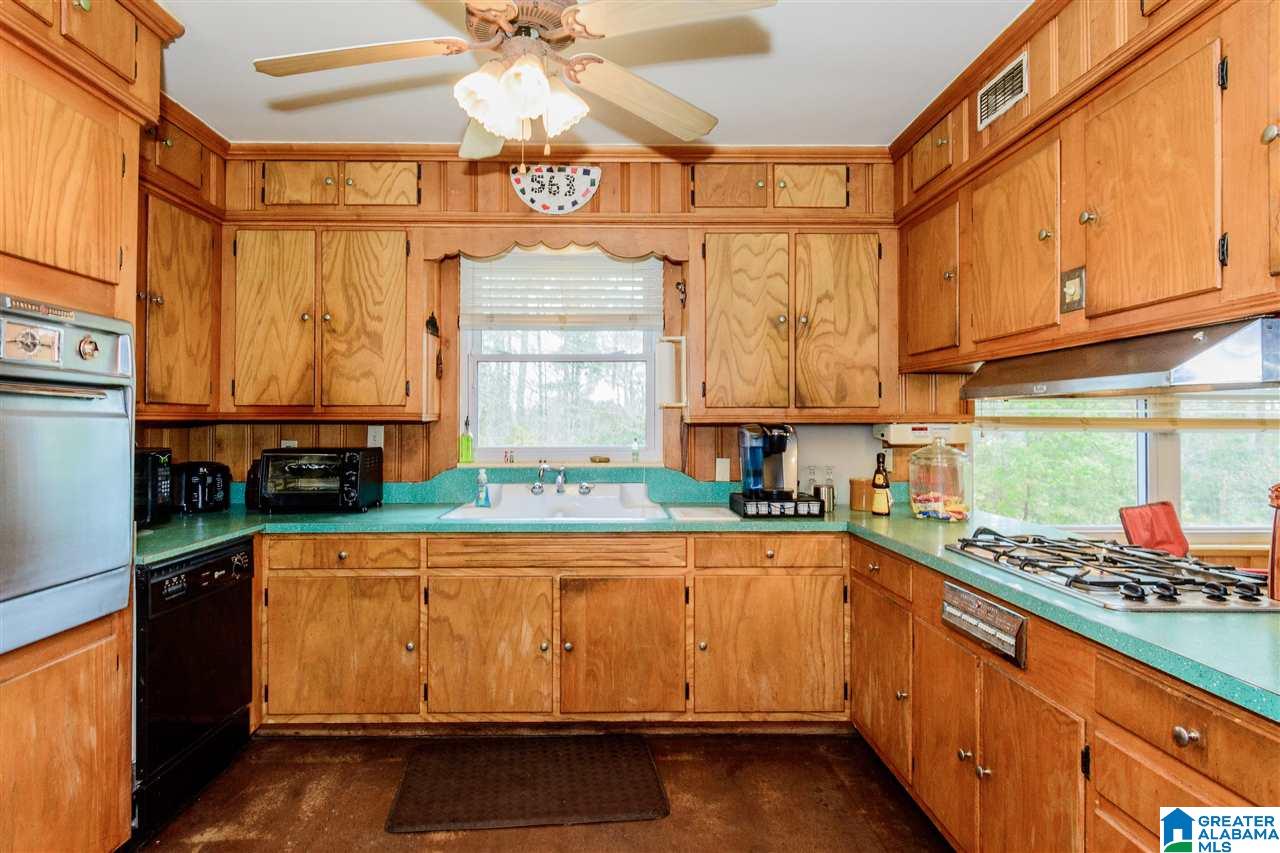 563 Shades Crest Road Birmingham, AL 35226 - Photo 9 of 36