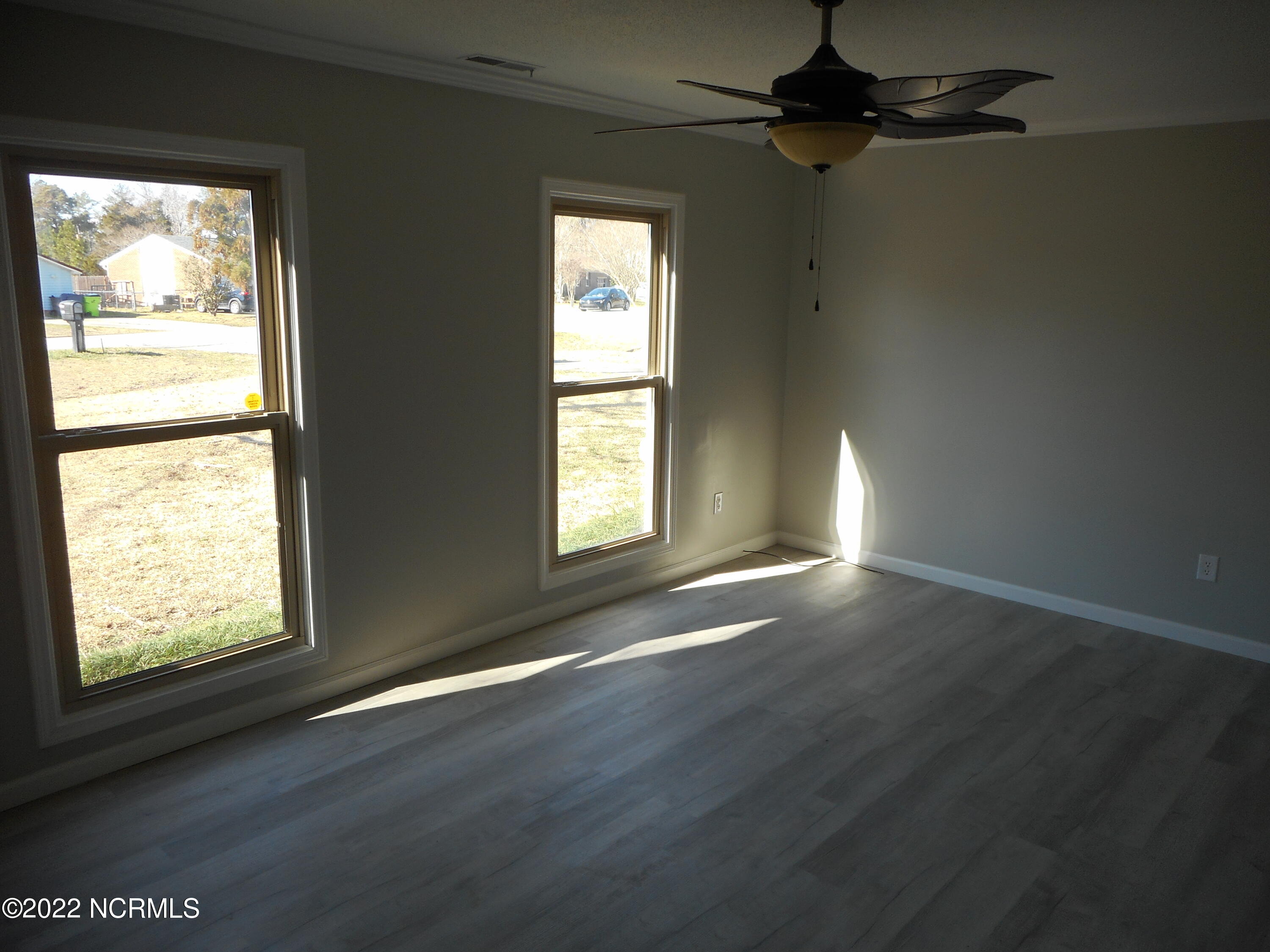134 Shipman Road Havelock, NC 28532 - Photo 16 of 47 Principal Bedroom